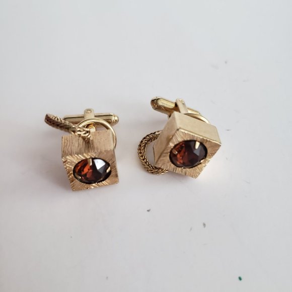 VTG Square Large Jewel Gold Toned Cuff Links - Picture 5 of 8